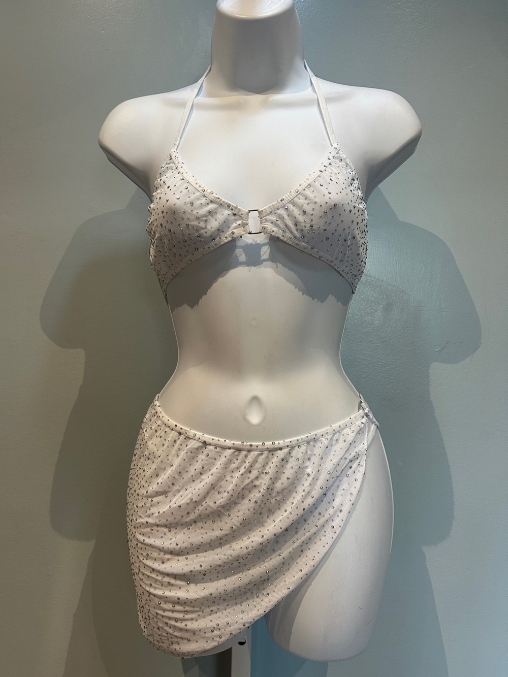 Leg Avenue White Bejeweled 3-Piece Set Medium NWOT